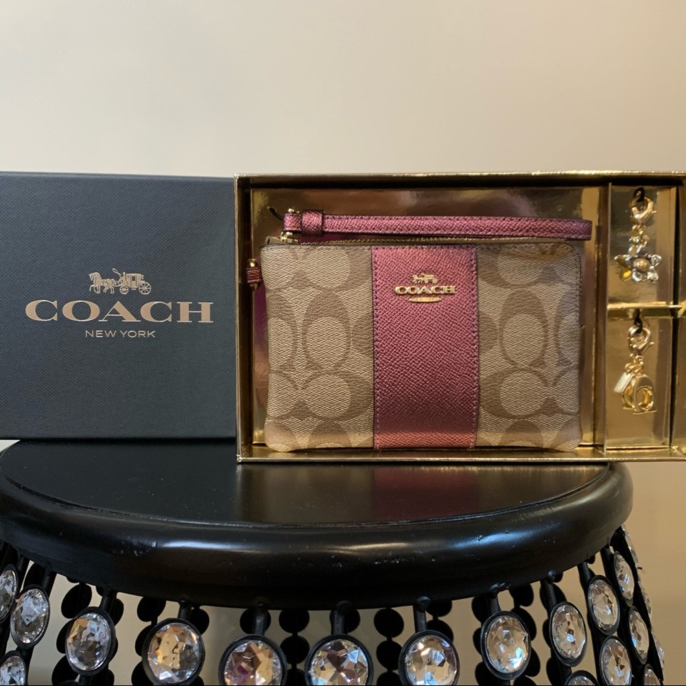 Coach Gift Set - Coin Wristlet with 2 Charms / NWT